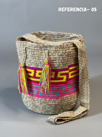 Mochila MEDIANA Tradicional 🎨 (21x18)