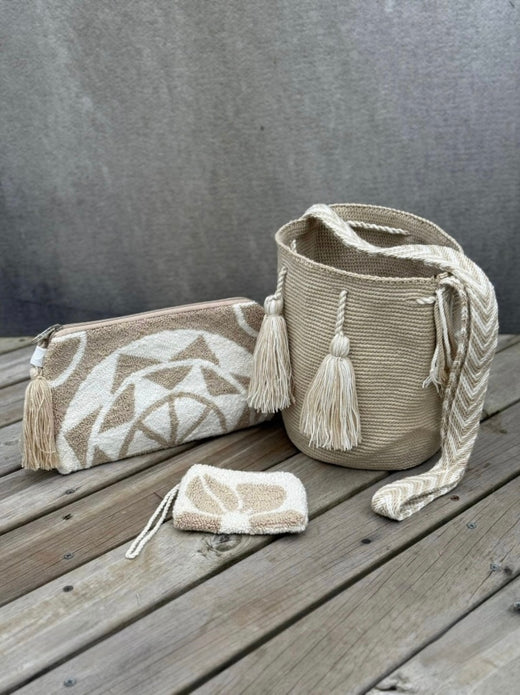 Combos Wayuu: Mochila MEDIANA + Sobre + (MONEDERO GRATIS)