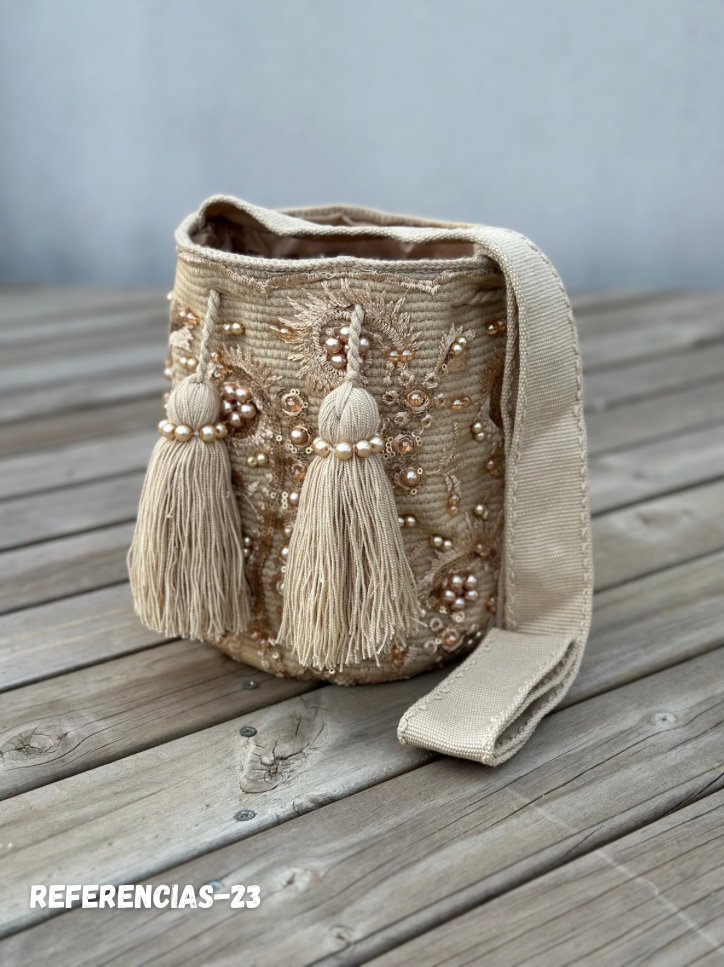 Mochila MEDIANA Recamada🌟💎(22x20)