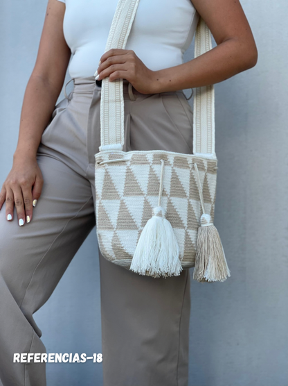 Mochila MEDIANA PREMIUM ⭐️ (22x20)