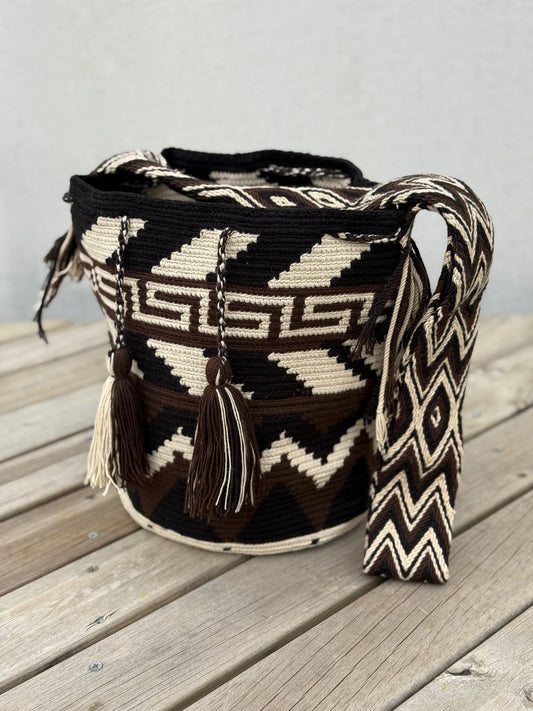 Mochila GRANDE Tonos Tierra🌤️ (31x28)