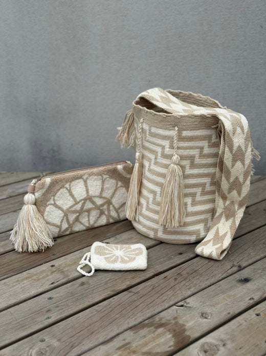 Combo Wayuu: Mochila GRANDE Diseño + Sobre + (MONEDERO GRATIS)
