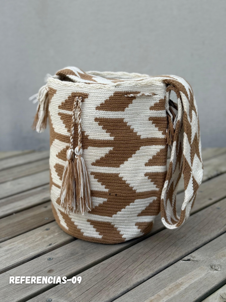 Mochilas GRANDE Diseño PREMIUM 🔥⭐️ (31x28)