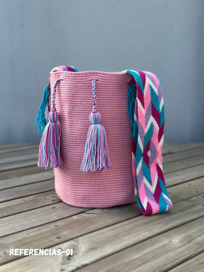 Mochila GRANDE Tonos Pastel 🎂(31x28)