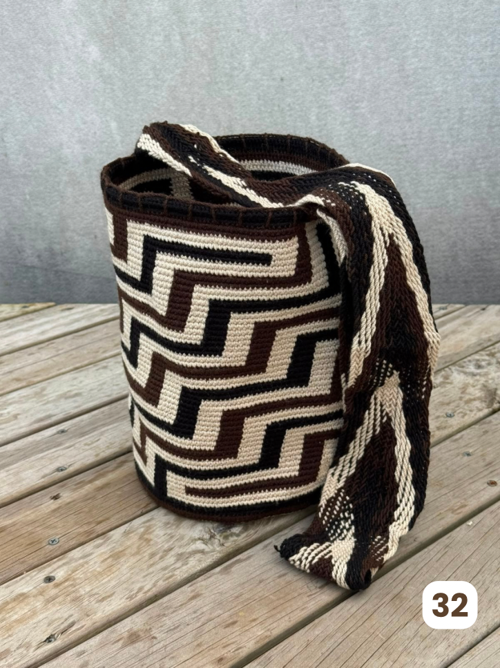 Mochila GRANDE tipo Arhuaca ⭐️🐑(30x28)