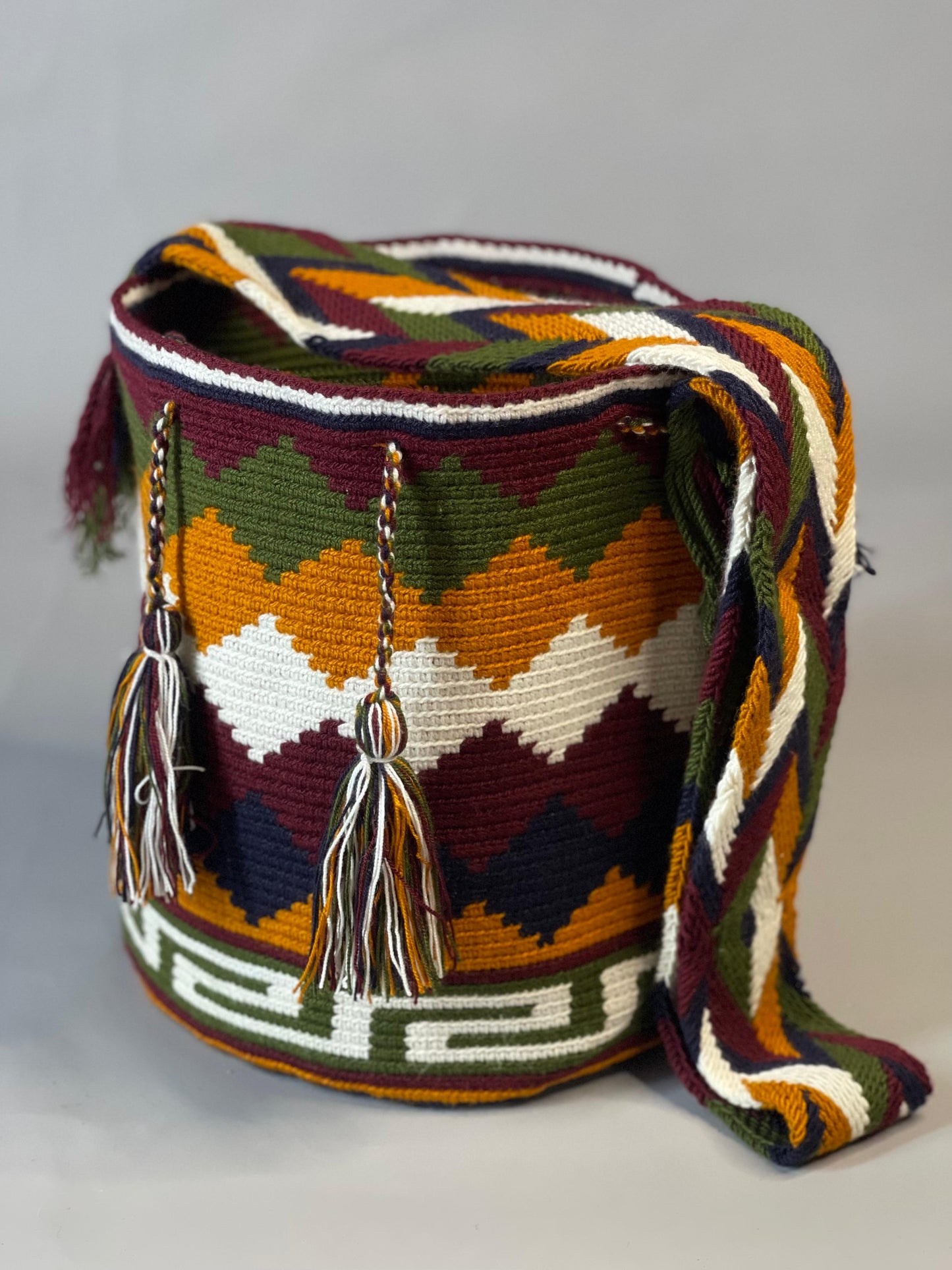 Mochila GRANDE Edición Limitada👑🌟(31x28)