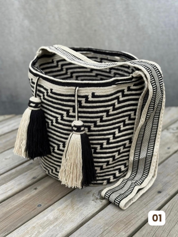 ✨Mochila Gran Reserva de Colección 🏛️🐦‍🔥(32x29 cm)