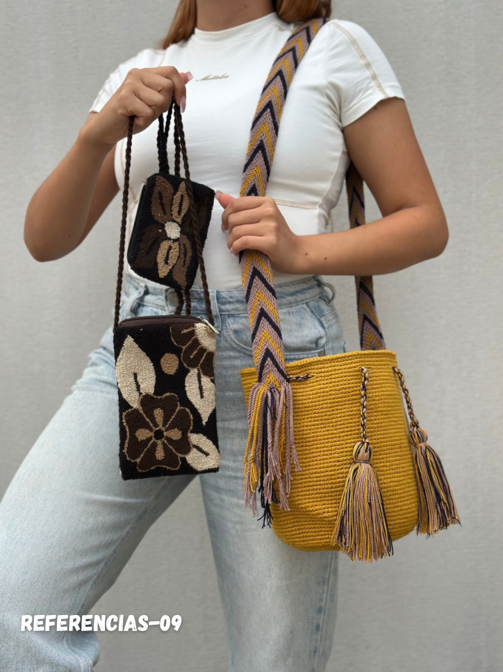 ✨Combo – Mochila Mediana + Portacelular + Monedero 🎁 – (22x20 cm)