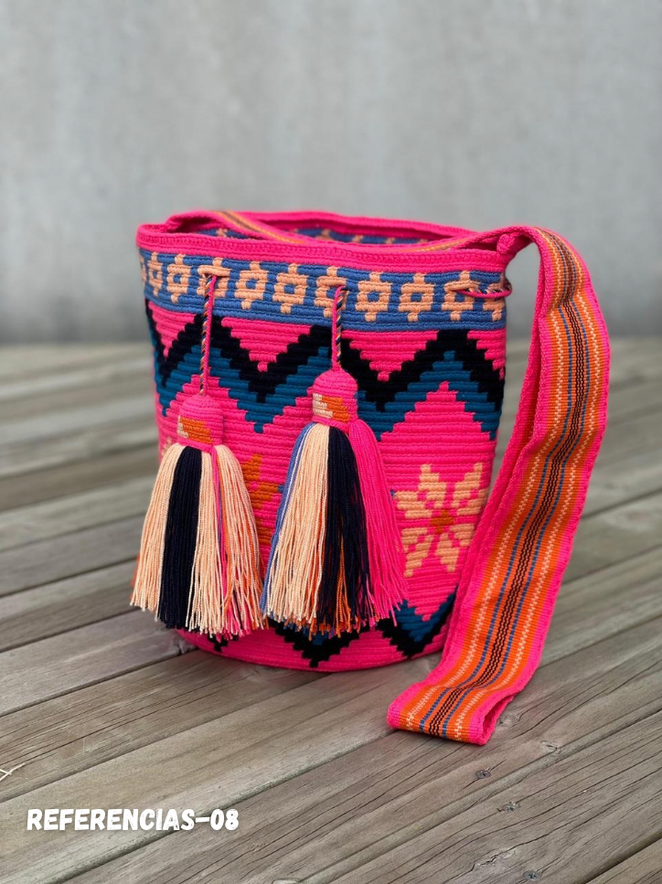 Mochila GRANDE Colección PREMIUM 😍⭐️(33x28)