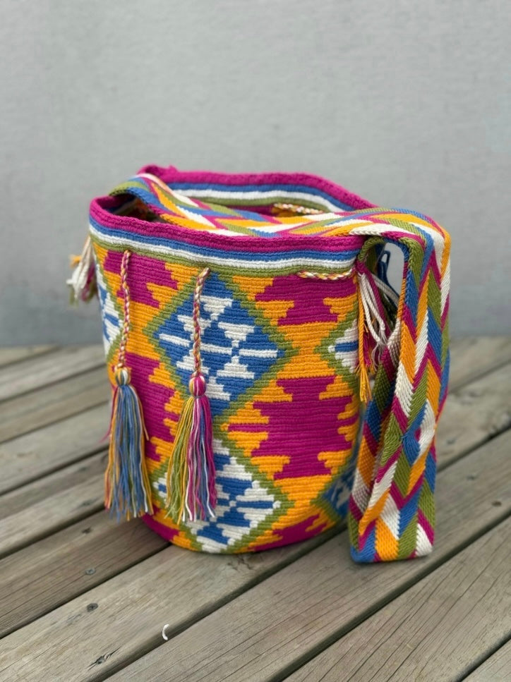 Mochila GRANDE Fiesta Tropical (31x28)