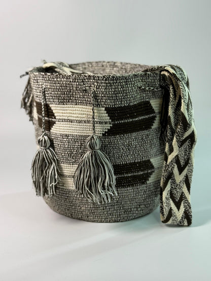 Mochilas GRANDE Diseño Hombre 🔹🩶 (31x28)