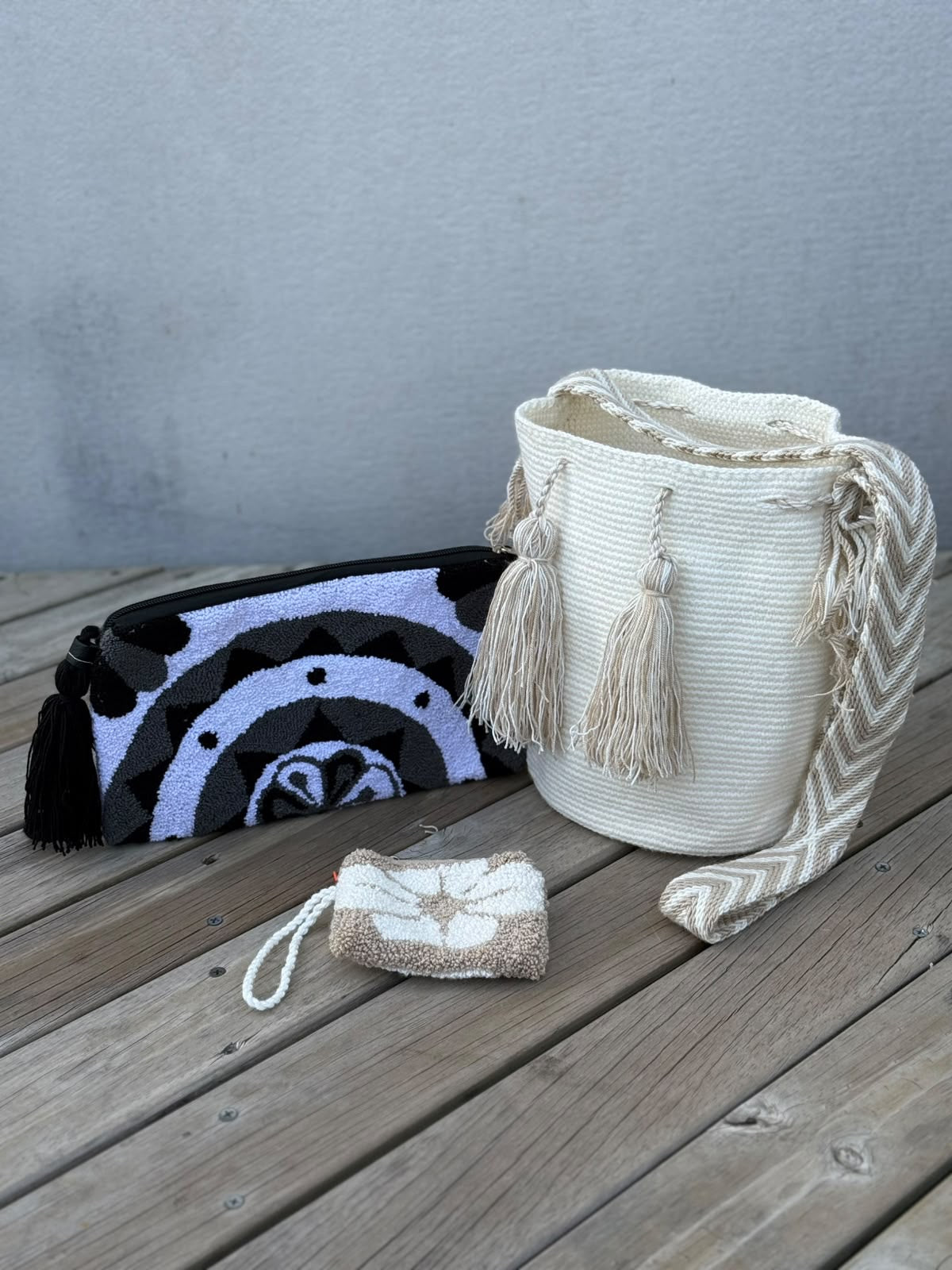 Combos Wayuu: Mochila MEDIANA + Sobre + (MONEDERO GRATIS)