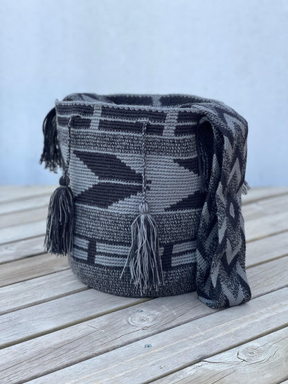 Mochilas GRANDE Diseño Hombre 🔹🩶 (31x28)