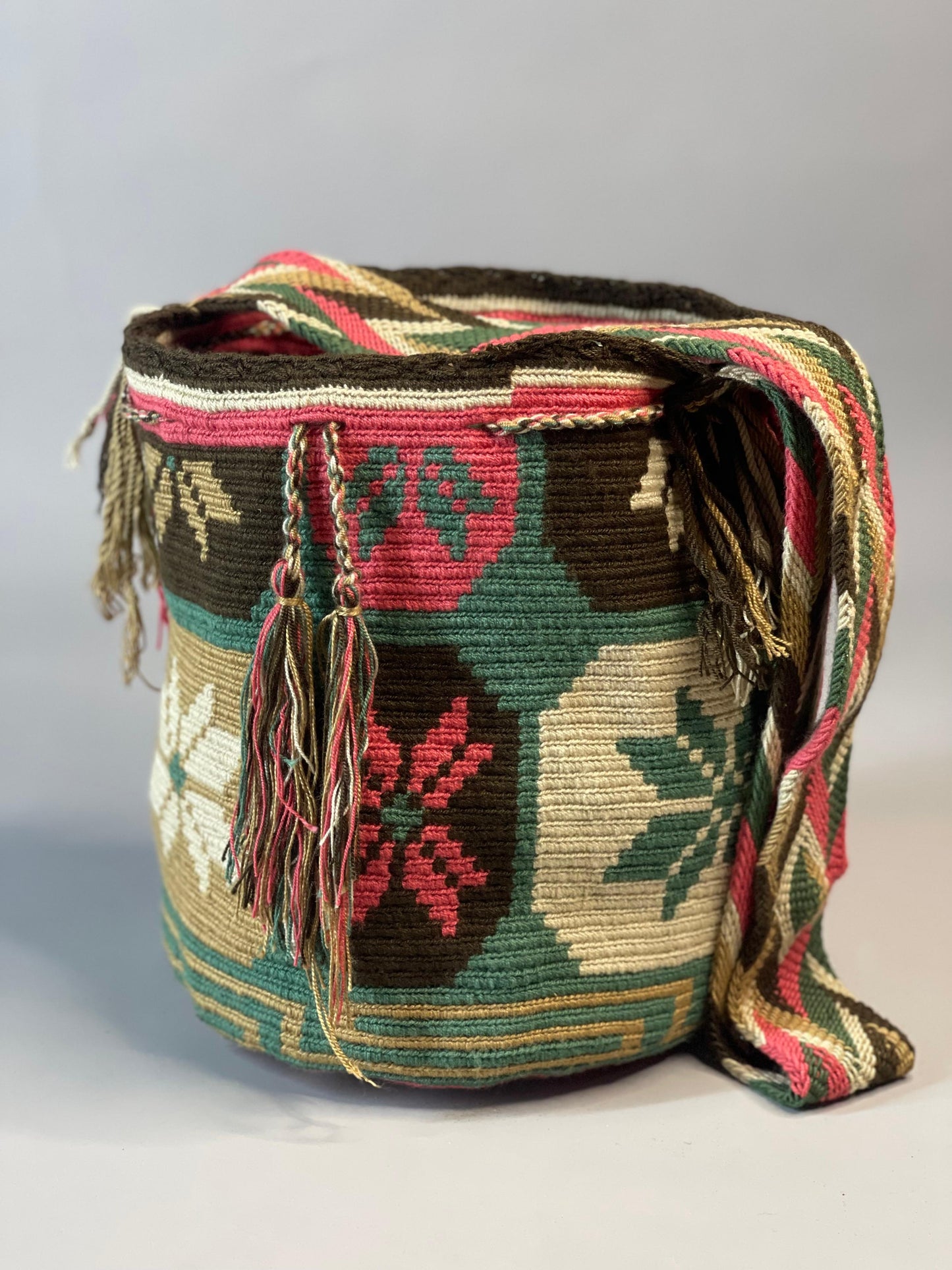 Mochila GRANDE Tonos Guayaba (31x28)