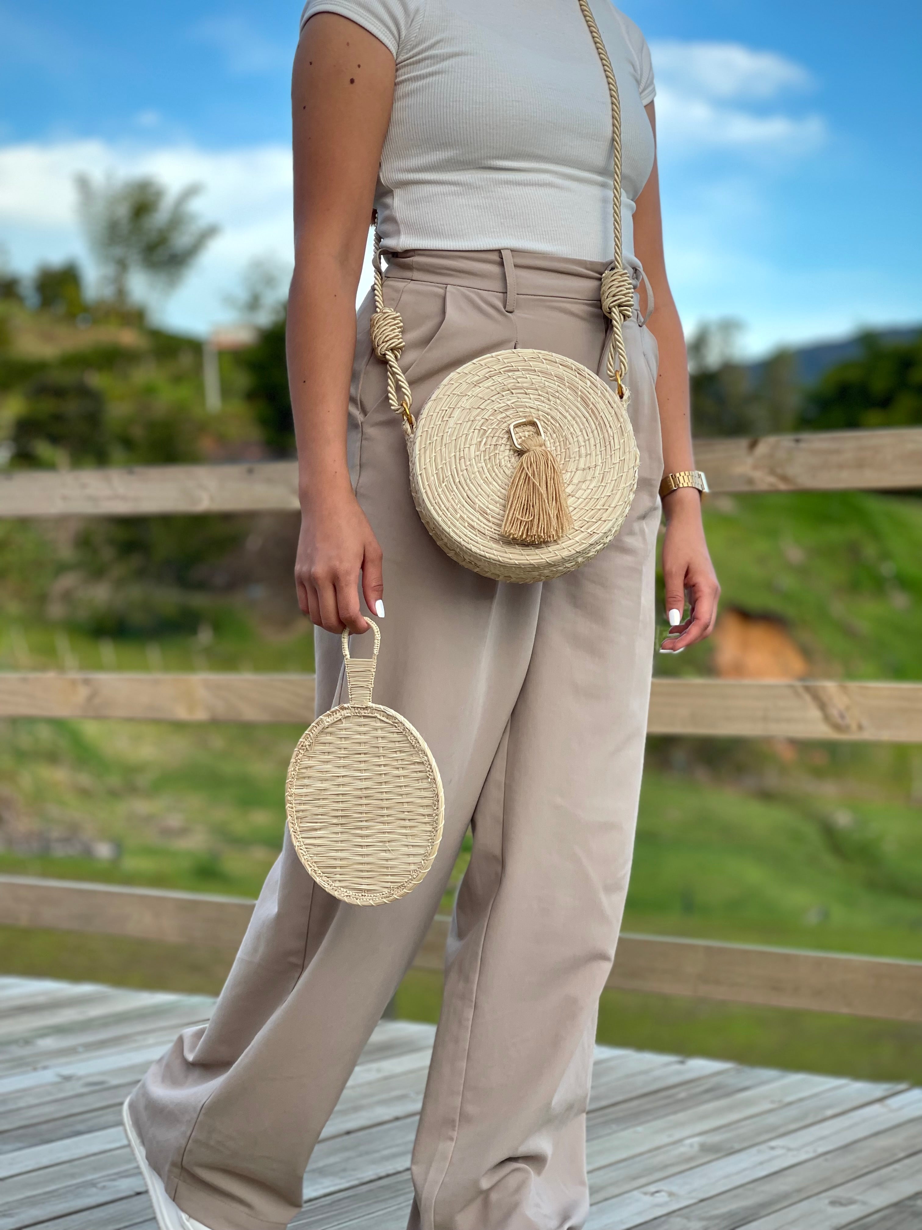 COMBO DE IRACA - Bolso en Forma de Yoyo + (Abanico de Regalo)