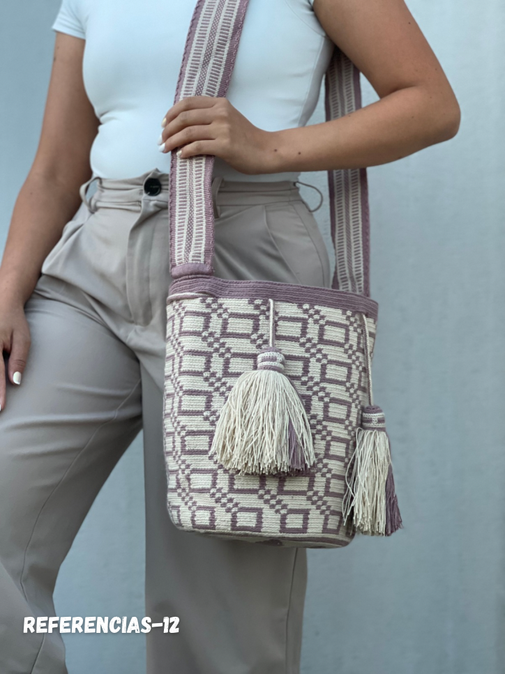 Mochila GRANDE DE COLECCIÓN ⭐️(33x29)