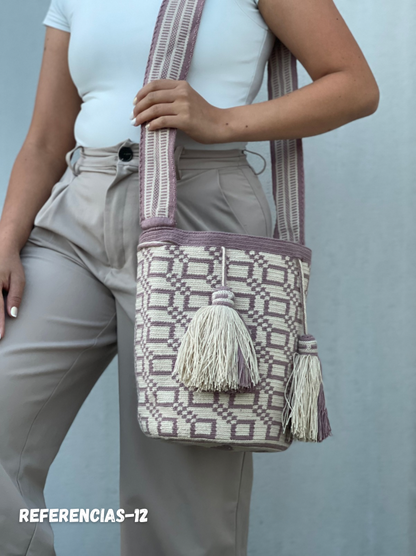 Mochila GRANDE DE COLECCIÓN ⭐️(33x29)