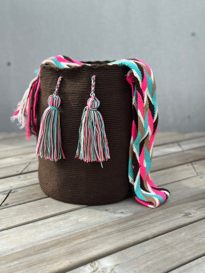 Mochila GRANDE Unicolor Tonos Tierra 🌎(31x28)