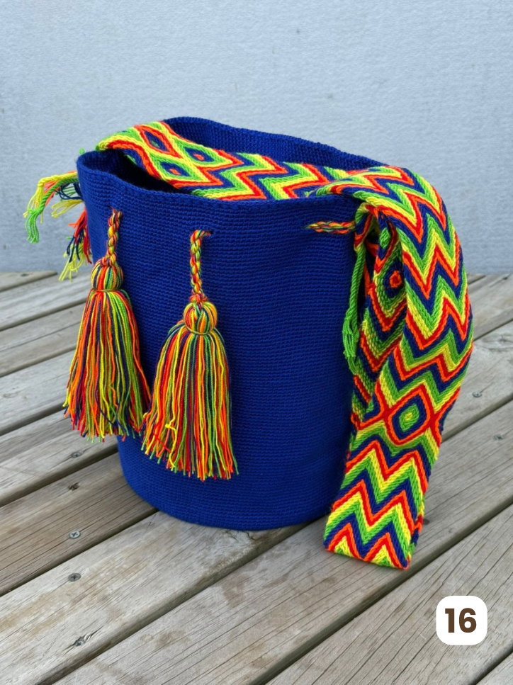 Mochila GRANDE Tonos Pastel ⭐️(31x28)
