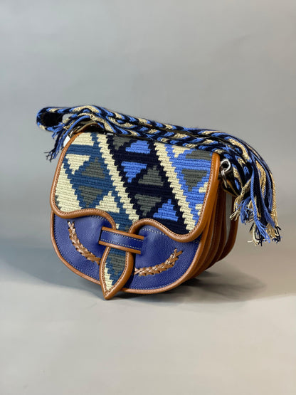 ⭐️ 👜CARRIEL WAYUU    (21x26cm)😍