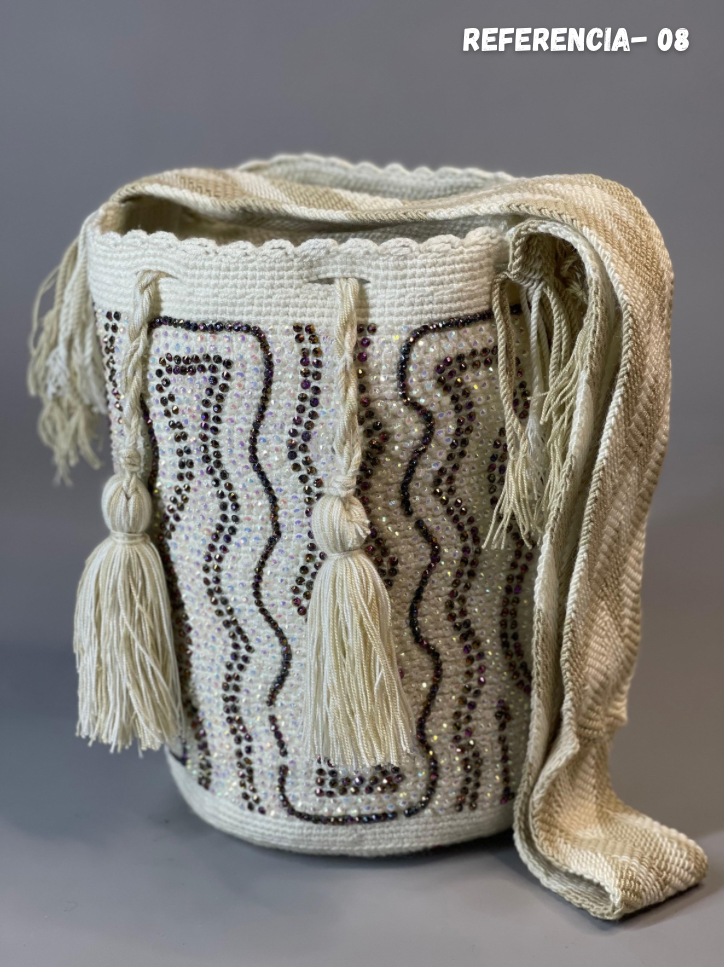 Mochila GRANDE Perlada💫(31x28)