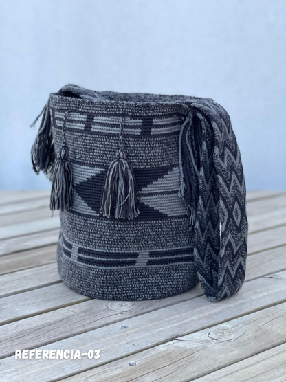 Mochilas GRANDE Diseño Hombre 🔹🩶 (31x28)