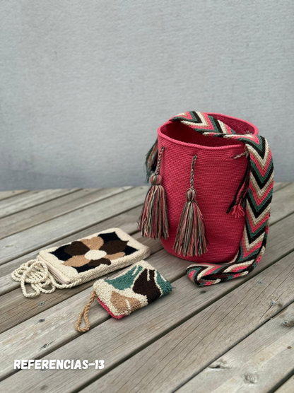 ✨Combo – Mochila Mediana + Portacelular + Monedero 🎁 – (22x20 cm)