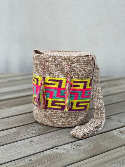 Mochila MEDIANA Tonos Pastel (22x18)⭐️