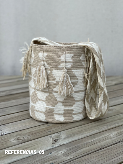 Mochila GRANDE Tonos Tierra🌤️ (31x28)