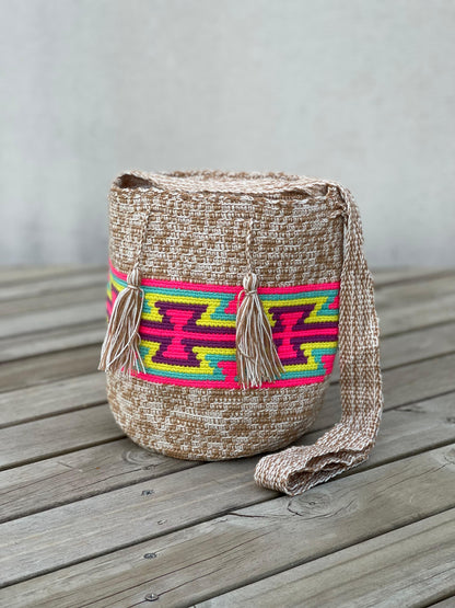 Mochila MEDIANA Tonos Pastel (22x18)⭐️