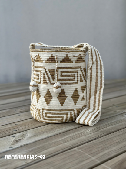 MEDIANA PREMIUM Detalles en SEDA⭐️✨ (22x20)