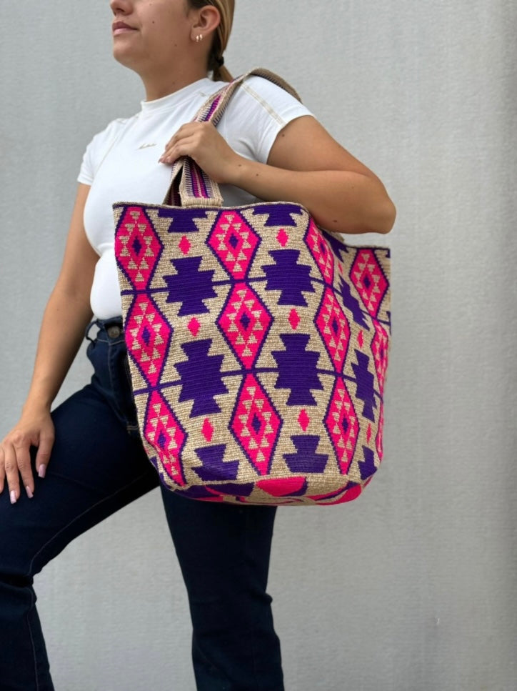 Mochilon Wayuu Edición Limitada (40x34)