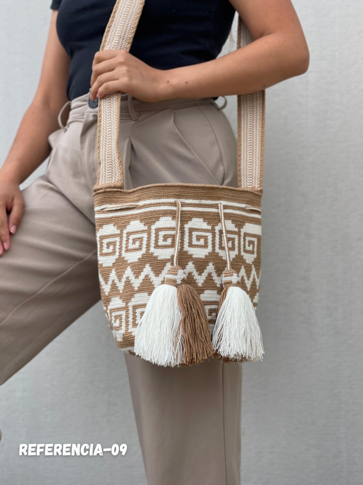 Mochila MEDIANA PREMIUM ⭐️ (22x20)
