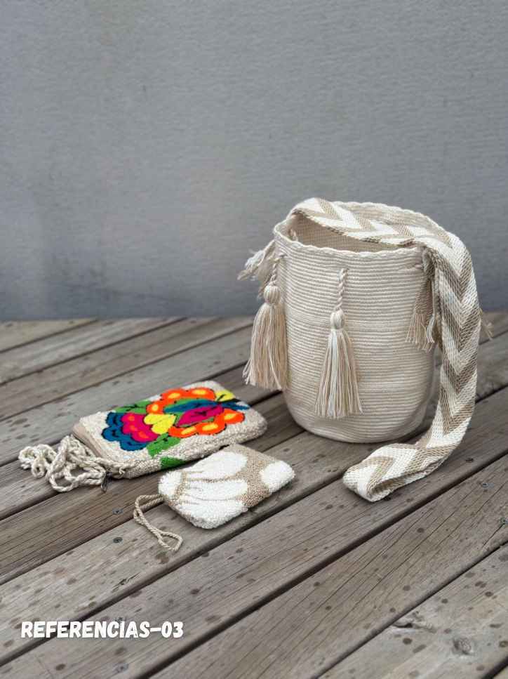 ✨Combo – Mochila Mediana + Portacelular + Monedero 🎁 – (22x20 cm)