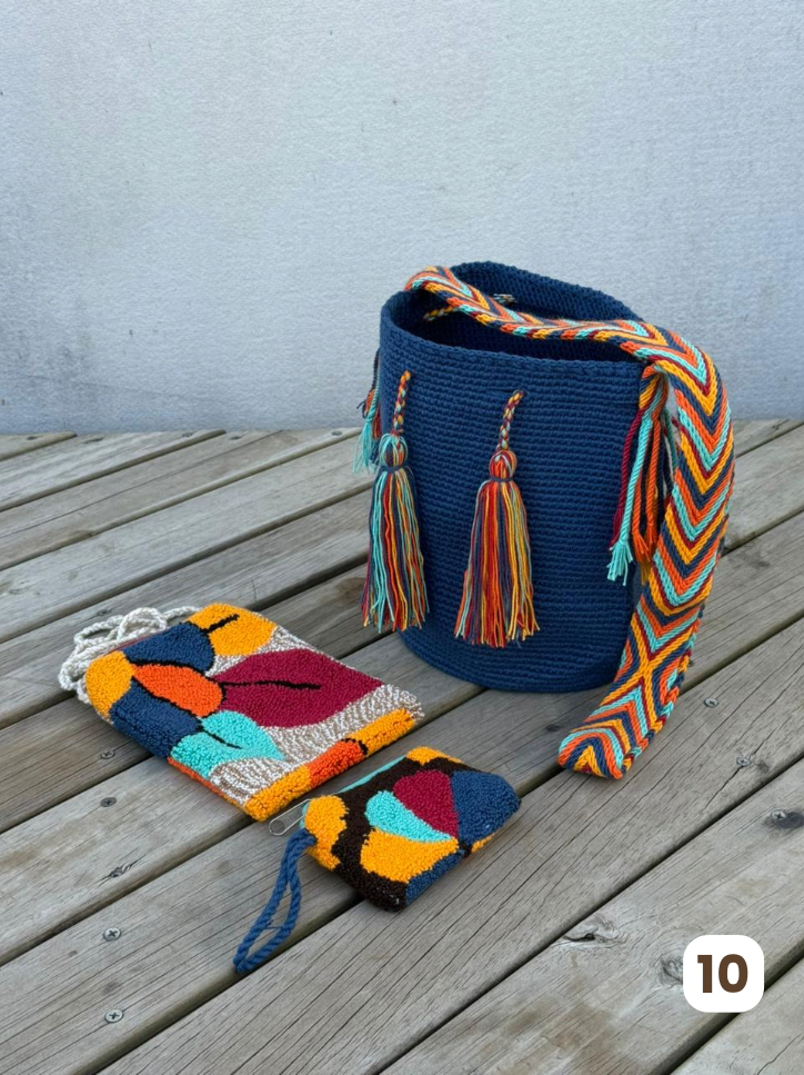 ✨Combo – Mochila Mediana + Portacelular + Monedero 🎁 – (22x20 cm)