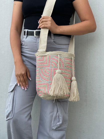 Mochila MEDIANA Perlada💫(22x18)