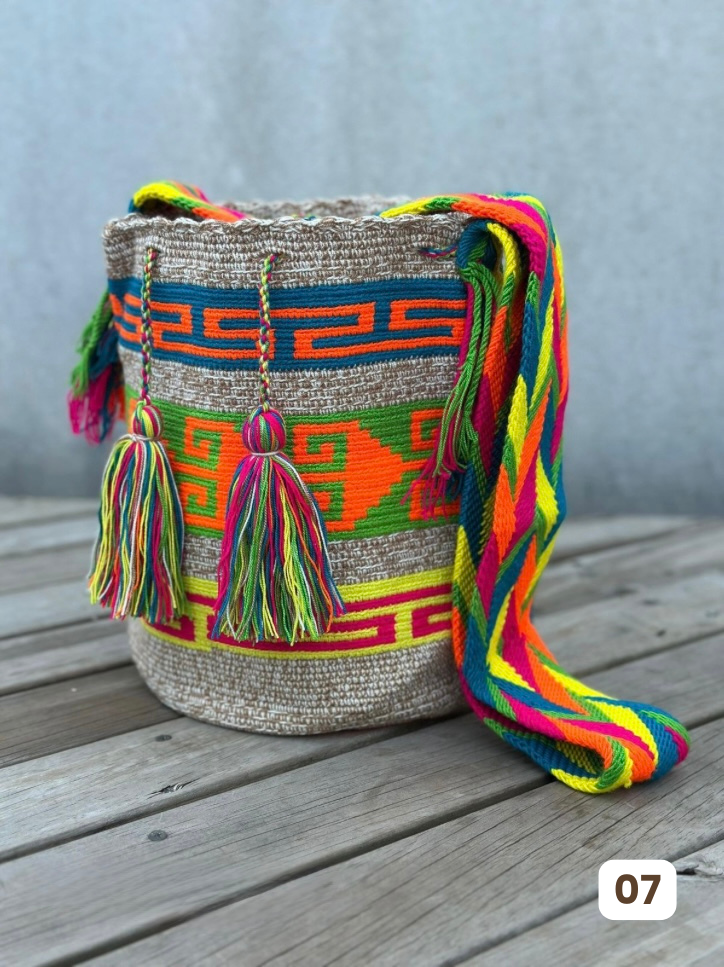 Mochilas GRANDE Matizadas💫 (31x28)