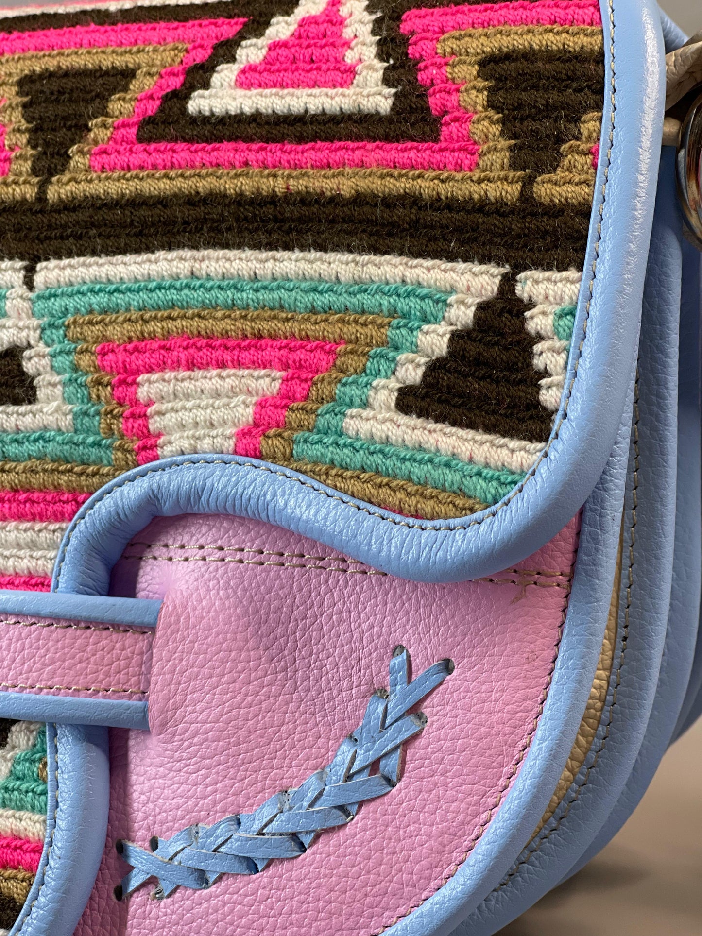 Carriel Wayuu Torres– Edición Exclusiva 😍