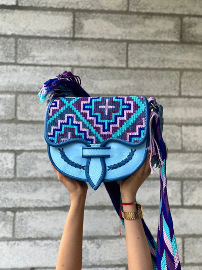 ⭐️ 👜CARRIEL WAYUU    (21x26cm)😍