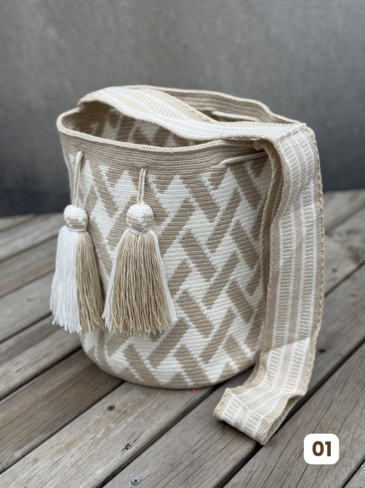 ✨Mochila Gran Reserva de Colección 🏛️🐦‍🔥(32x29 cm)