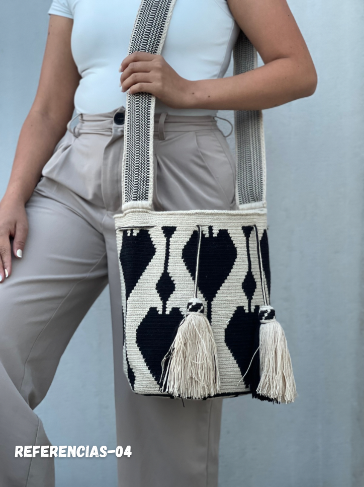 Mochila GRANDE DE COLECCIÓN ⭐️(33x29)