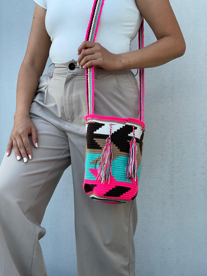 Mochila MEDIANA Tonos Pastel (22x18)⭐️