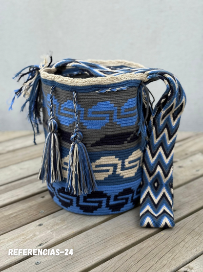 Mochilas GRANDE Diseño Hombre 🔹🩶 (31x28)