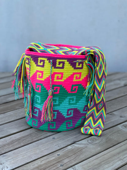 Mochila GRANDE Tonos Rosa🌹💞(31x28)