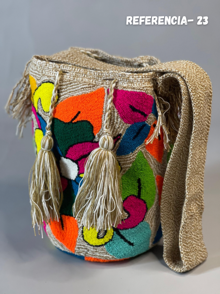 Mochila GRANDE Tapizada (31x28)🦜