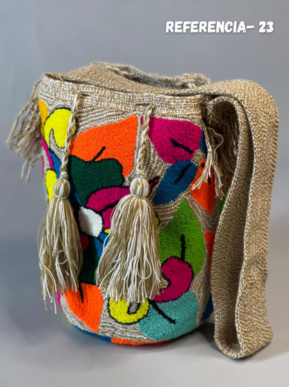Mochila GRANDE Tapizada (31x28)🦜