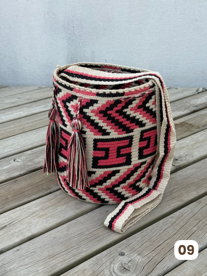Mochila MEDIANA Exclusiva ⭐️(21x18)