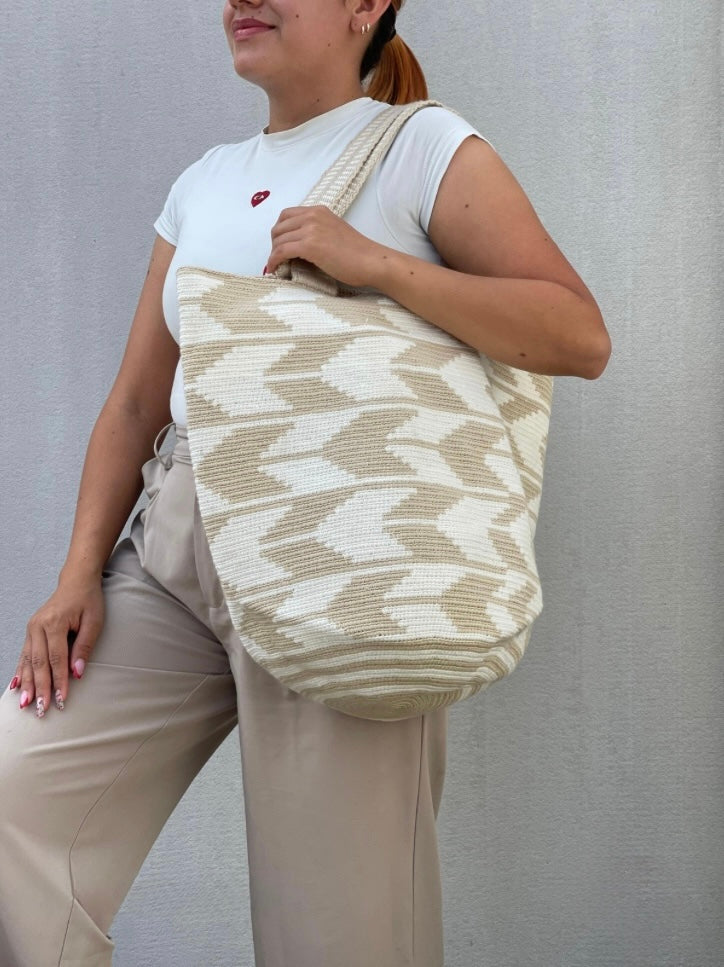 Mochilon Wayuu Edición Limitada (40x34)