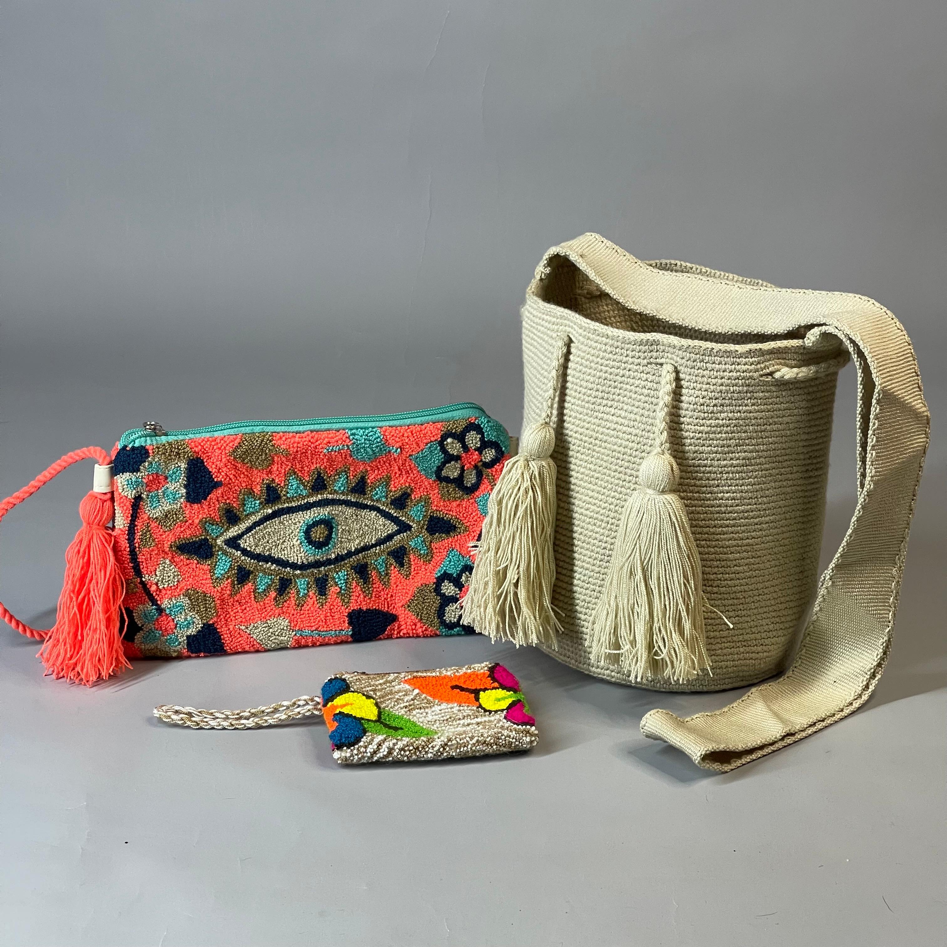 ✨Set: Mochila MEDIANA UNICOLOR+ Sobre + MONEDERO 🎁
