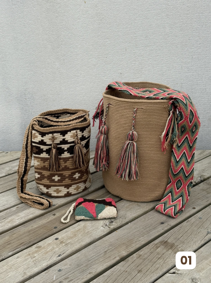 Set ⭐️Mochila Grande + Mochila Mediana + (Monedero de Regalo)🎁